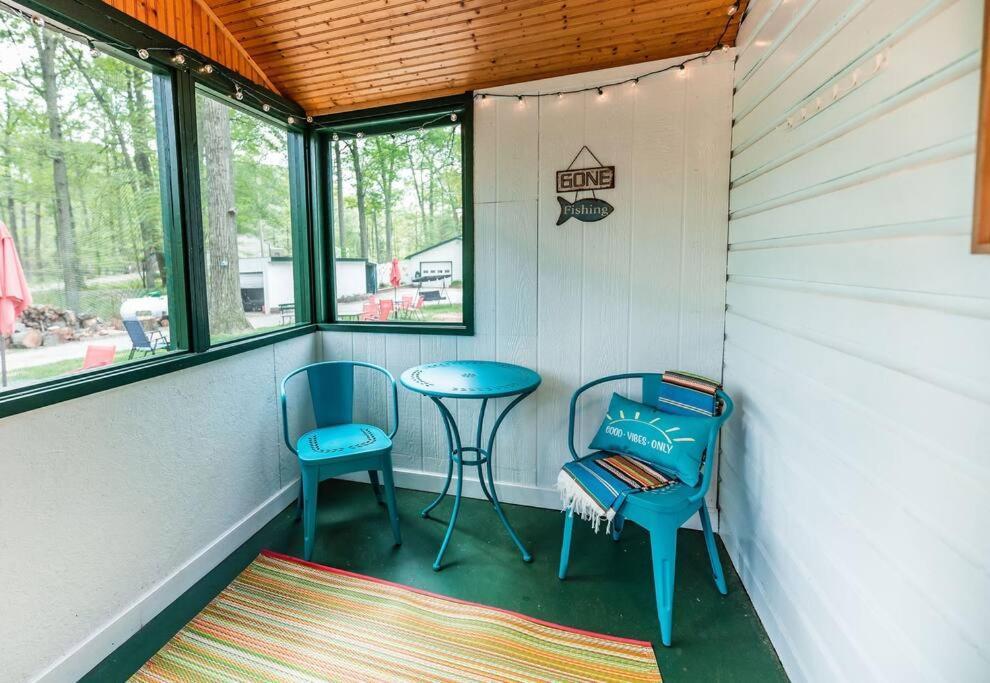 Big Blue Lake Cottages, Llc - Cottage #5 Holton Ngoại thất bức ảnh