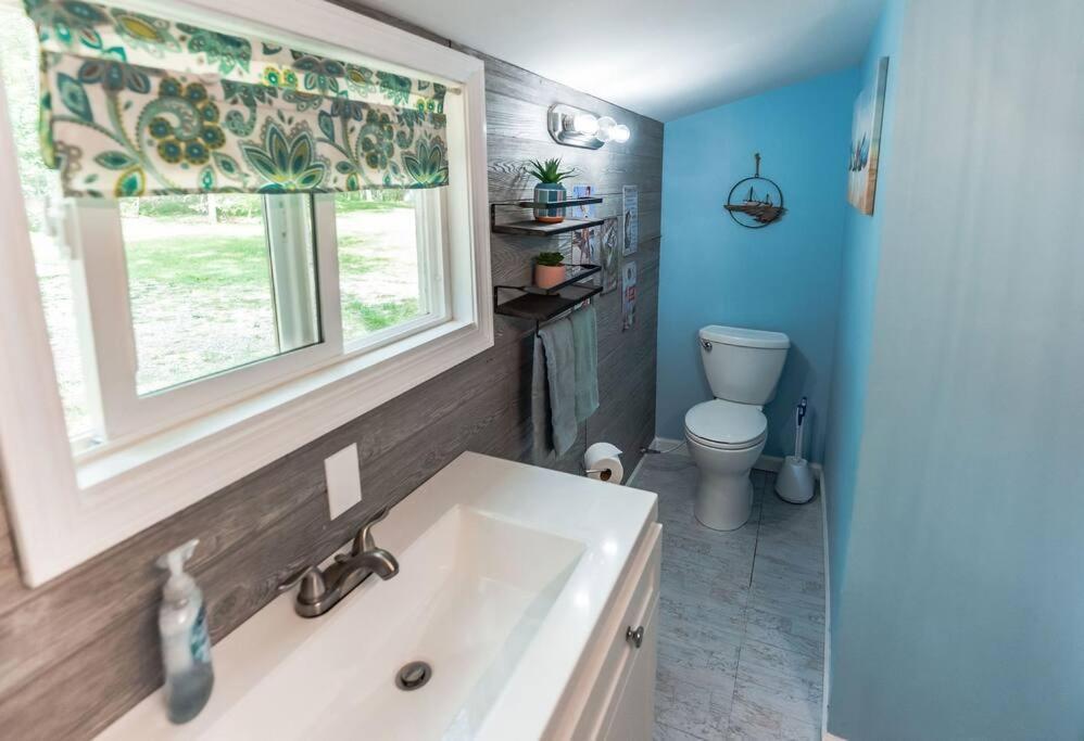 Big Blue Lake Cottages, Llc - Cottage #5 Holton Ngoại thất bức ảnh