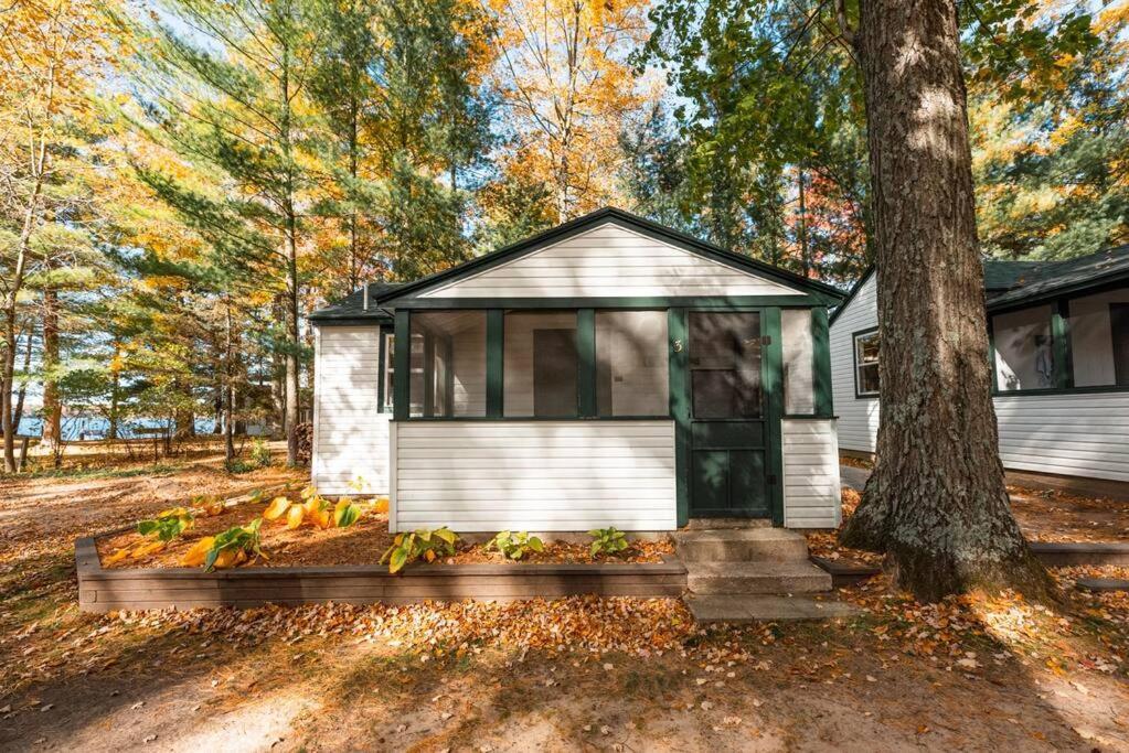 Big Blue Lake Cottages, Llc - Cottage #5 Holton Ngoại thất bức ảnh